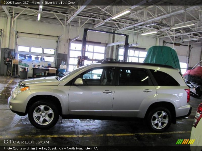 Majestic Silver Metallic / Grey 2008 Suzuki XL7