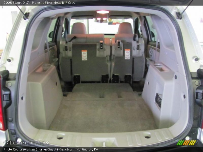 Majestic Silver Metallic / Grey 2008 Suzuki XL7