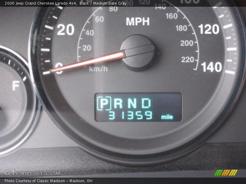 Black / Medium Slate Gray 2006 Jeep Grand Cherokee Laredo 4x4