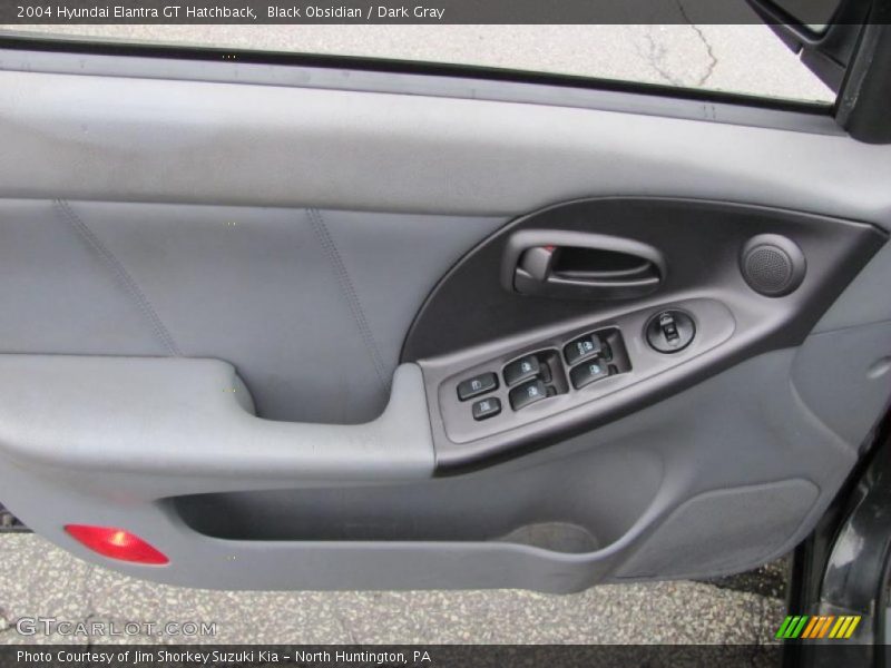 Black Obsidian / Dark Gray 2004 Hyundai Elantra GT Hatchback