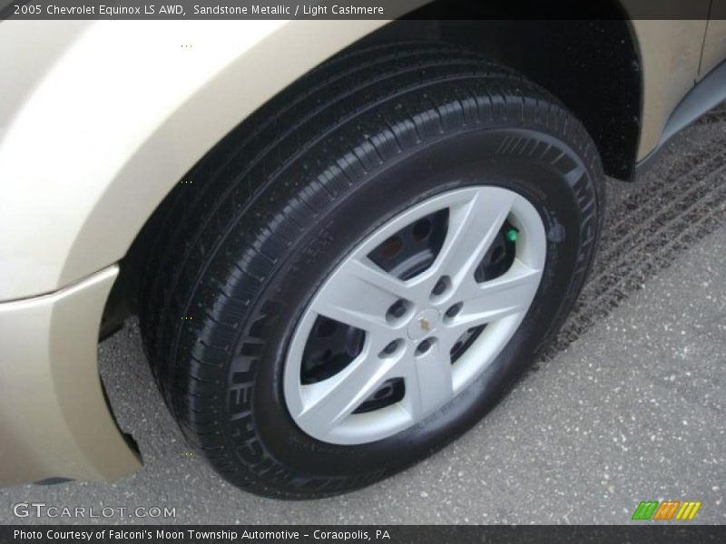 Sandstone Metallic / Light Cashmere 2005 Chevrolet Equinox LS AWD