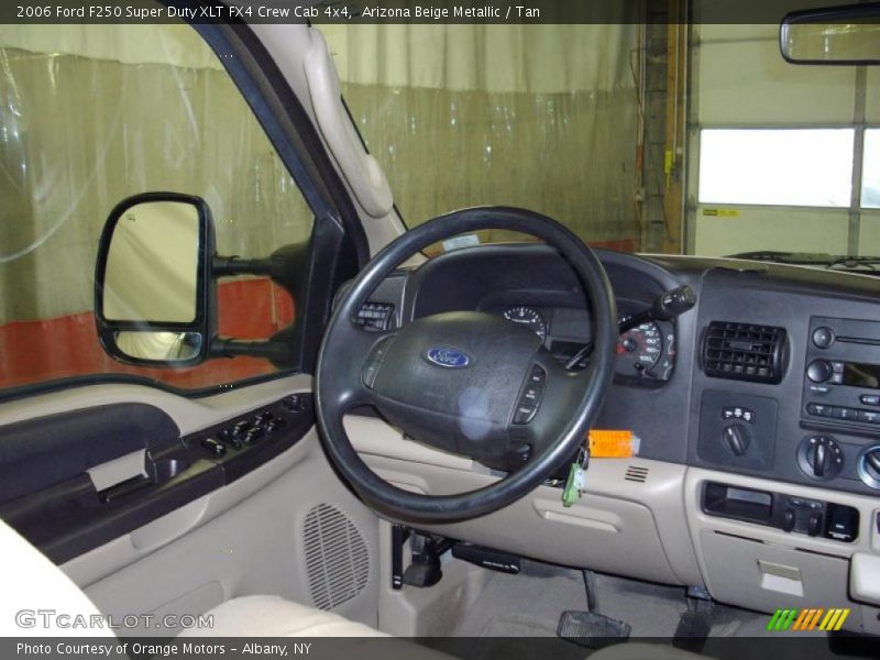 Arizona Beige Metallic / Tan 2006 Ford F250 Super Duty XLT FX4 Crew Cab 4x4