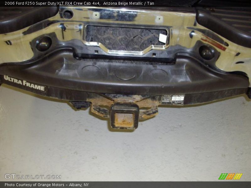 Arizona Beige Metallic / Tan 2006 Ford F250 Super Duty XLT FX4 Crew Cab 4x4