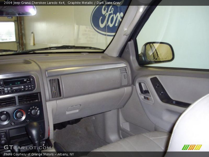 Graphite Metallic / Dark Slate Gray 2004 Jeep Grand Cherokee Laredo 4x4