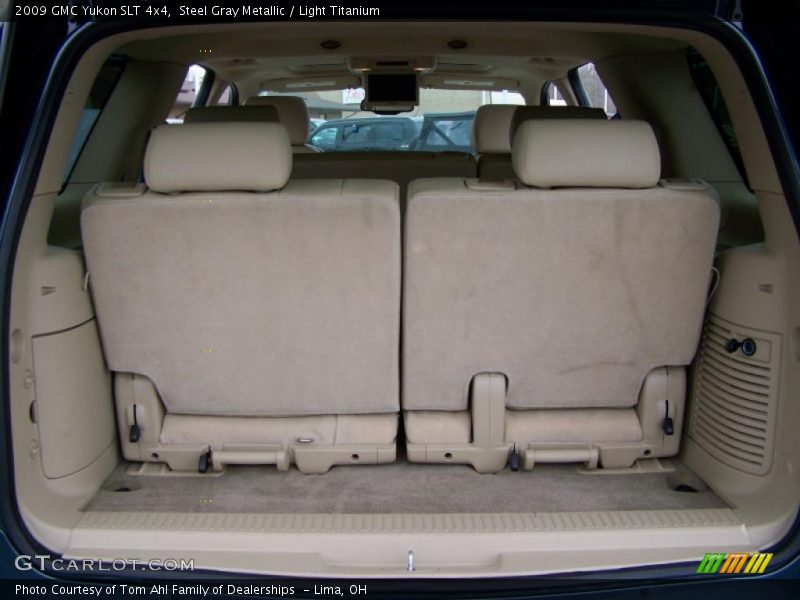 Steel Gray Metallic / Light Titanium 2009 GMC Yukon SLT 4x4