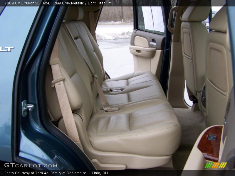 Steel Gray Metallic / Light Titanium 2009 GMC Yukon SLT 4x4