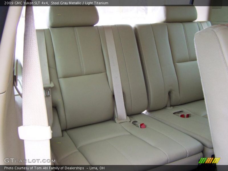 Steel Gray Metallic / Light Titanium 2009 GMC Yukon SLT 4x4