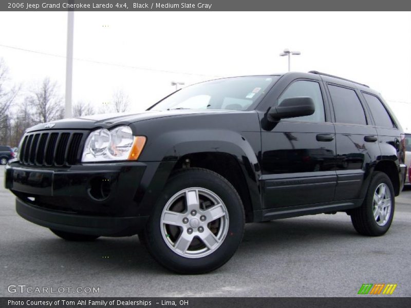 Black / Medium Slate Gray 2006 Jeep Grand Cherokee Laredo 4x4