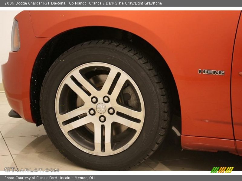 Go Mango! Orange / Dark Slate Gray/Light Graystone 2006 Dodge Charger R/T Daytona