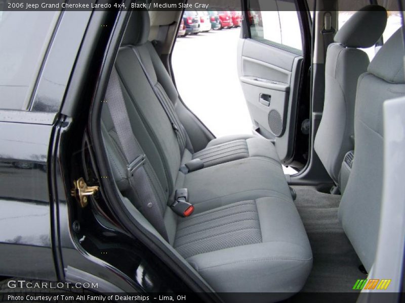Black / Medium Slate Gray 2006 Jeep Grand Cherokee Laredo 4x4
