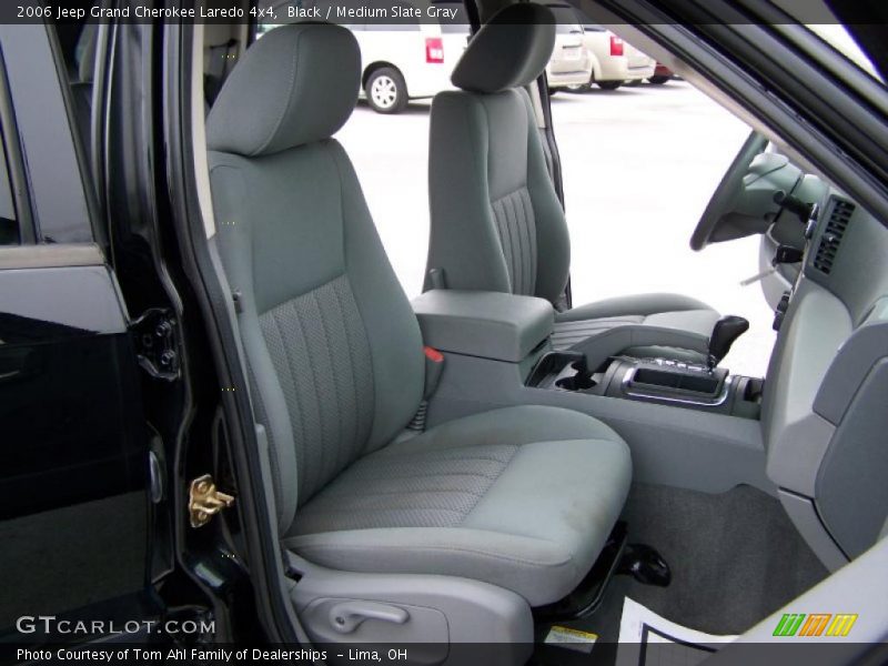 Black / Medium Slate Gray 2006 Jeep Grand Cherokee Laredo 4x4