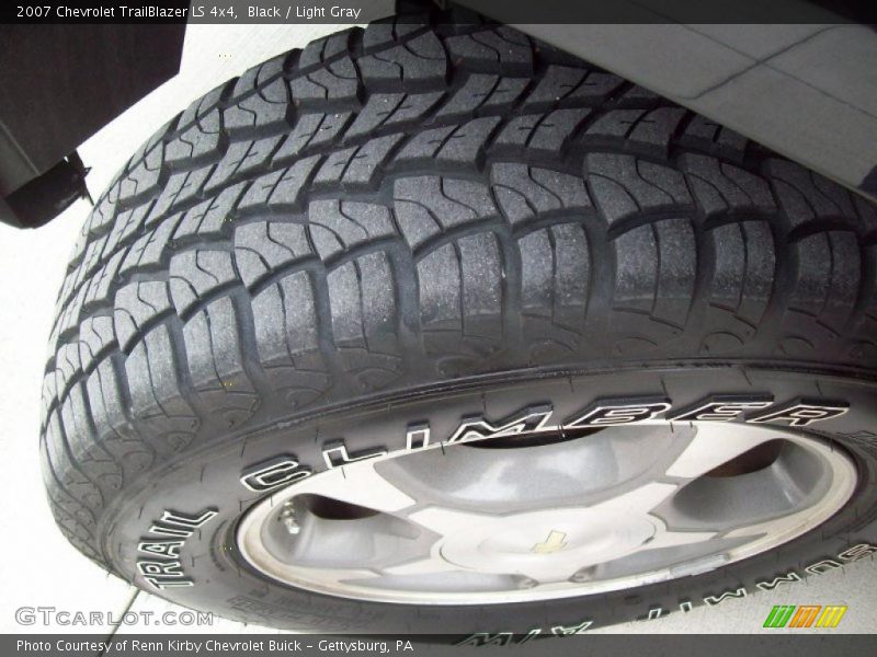 Black / Light Gray 2007 Chevrolet TrailBlazer LS 4x4