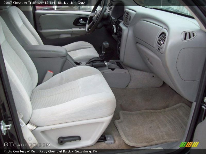 Black / Light Gray 2007 Chevrolet TrailBlazer LS 4x4