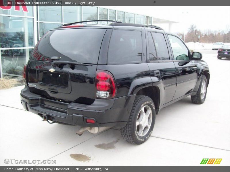 Black / Light Gray 2007 Chevrolet TrailBlazer LS 4x4