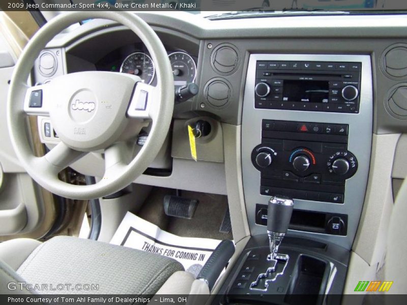 Olive Green Metallic / Khaki 2009 Jeep Commander Sport 4x4