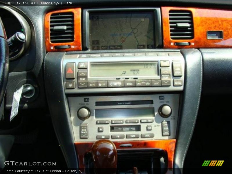 Black Onyx / Black 2005 Lexus SC 430