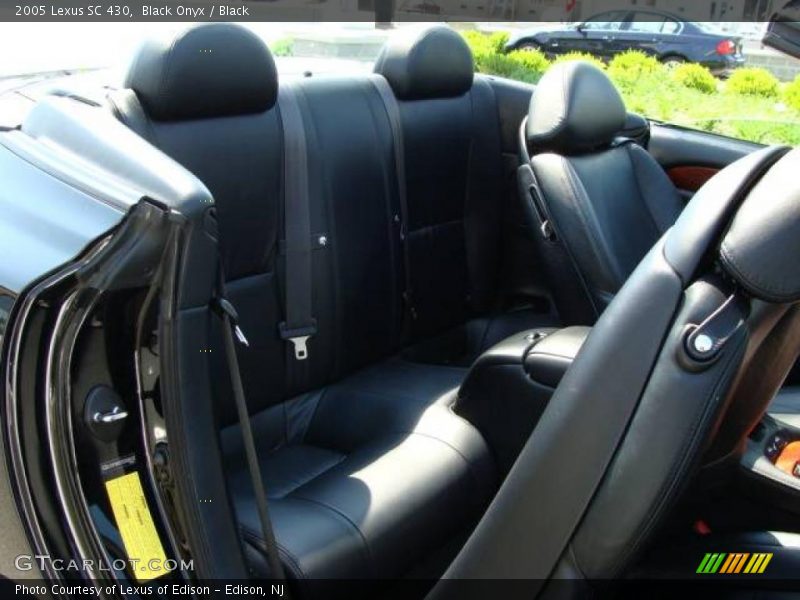Black Onyx / Black 2005 Lexus SC 430