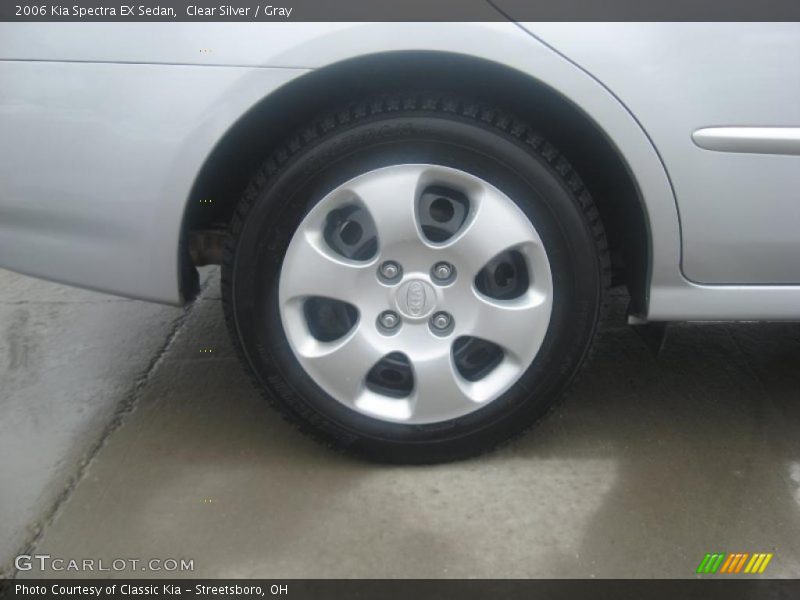 Clear Silver / Gray 2006 Kia Spectra EX Sedan
