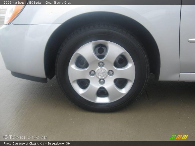 Clear Silver / Gray 2006 Kia Spectra EX Sedan