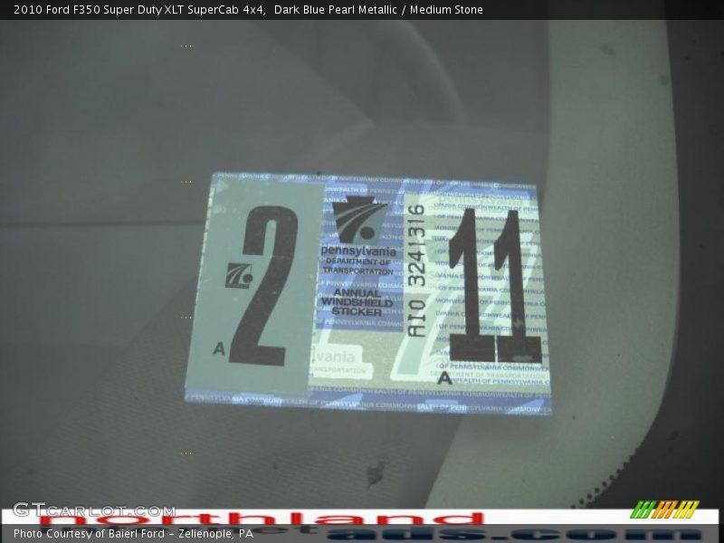 Dark Blue Pearl Metallic / Medium Stone 2010 Ford F350 Super Duty XLT SuperCab 4x4