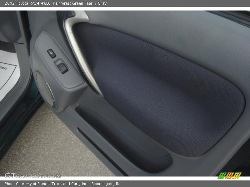Rainforest Green Pearl / Gray 2003 Toyota RAV4 4WD