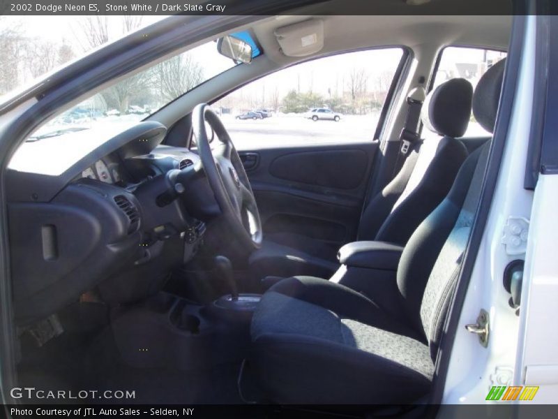 Stone White / Dark Slate Gray 2002 Dodge Neon ES