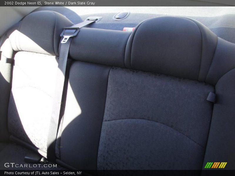 Stone White / Dark Slate Gray 2002 Dodge Neon ES