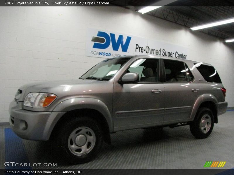 Silver Sky Metallic / Light Charcoal 2007 Toyota Sequoia SR5