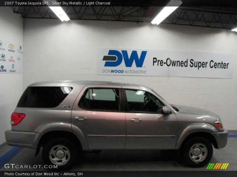 Silver Sky Metallic / Light Charcoal 2007 Toyota Sequoia SR5