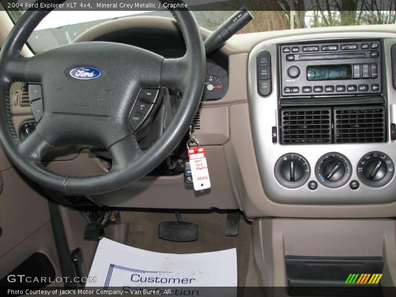 Mineral Grey Metallic / Graphite 2004 Ford Explorer XLT 4x4
