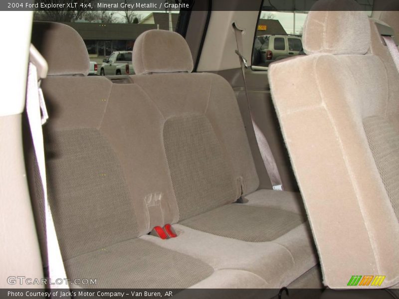 Mineral Grey Metallic / Graphite 2004 Ford Explorer XLT 4x4