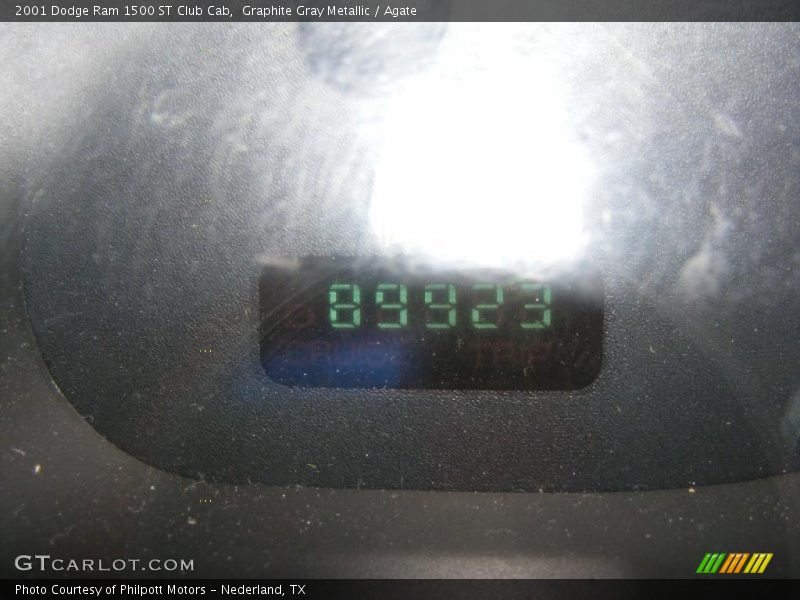 Graphite Gray Metallic / Agate 2001 Dodge Ram 1500 ST Club Cab