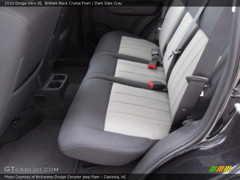 Brilliant Black Crystal Pearl / Dark Slate Gray 2010 Dodge Nitro SE