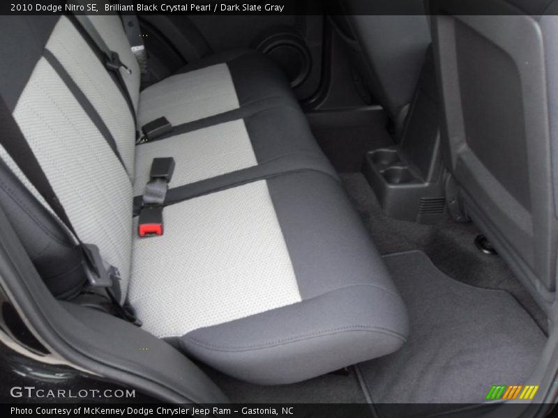 Brilliant Black Crystal Pearl / Dark Slate Gray 2010 Dodge Nitro SE