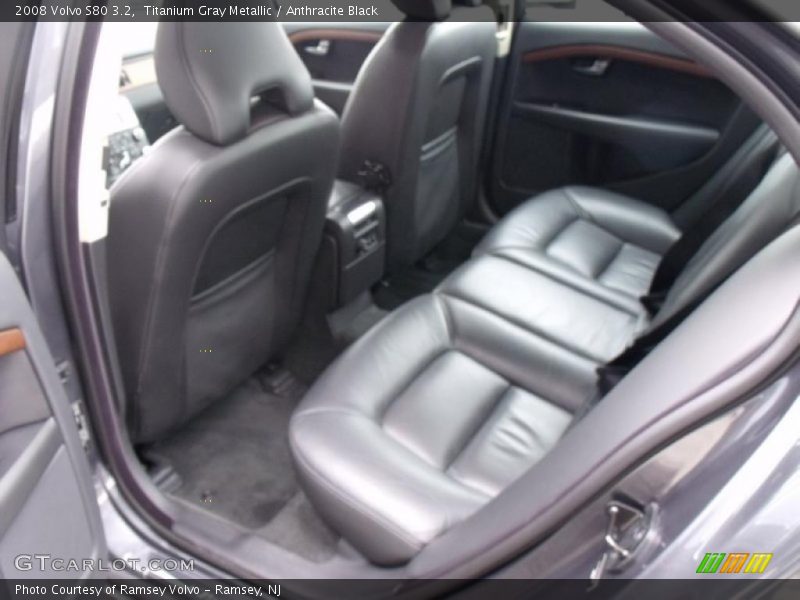 Titanium Gray Metallic / Anthracite Black 2008 Volvo S80 3.2