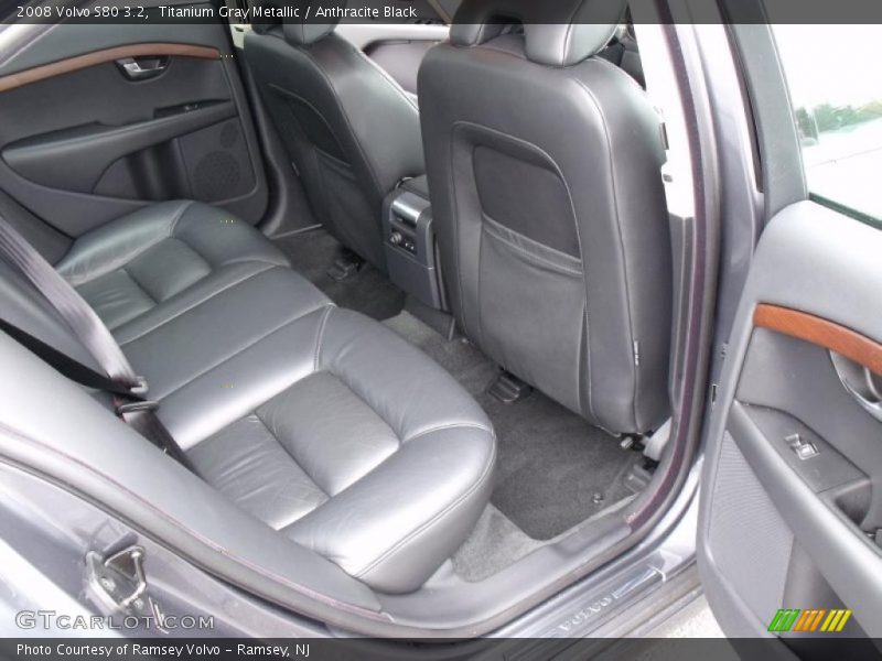 Titanium Gray Metallic / Anthracite Black 2008 Volvo S80 3.2