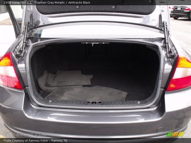 Titanium Gray Metallic / Anthracite Black 2008 Volvo S80 3.2