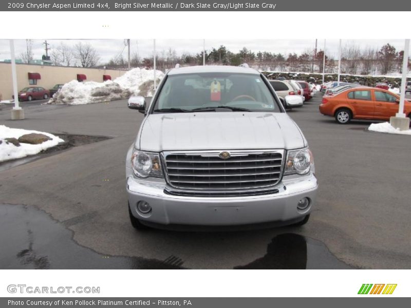 Bright Silver Metallic / Dark Slate Gray/Light Slate Gray 2009 Chrysler Aspen Limited 4x4