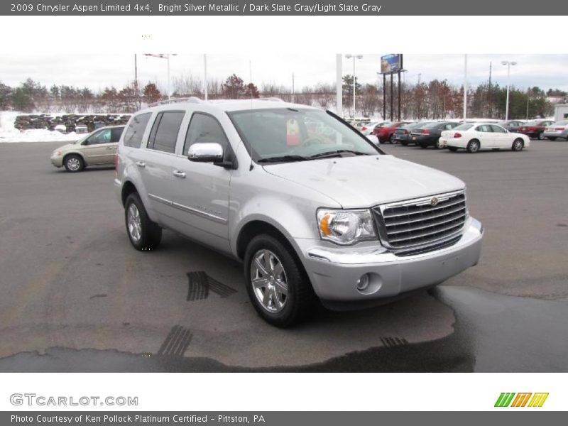 Bright Silver Metallic / Dark Slate Gray/Light Slate Gray 2009 Chrysler Aspen Limited 4x4