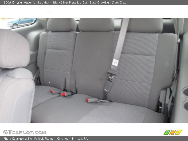 Bright Silver Metallic / Dark Slate Gray/Light Slate Gray 2009 Chrysler Aspen Limited 4x4