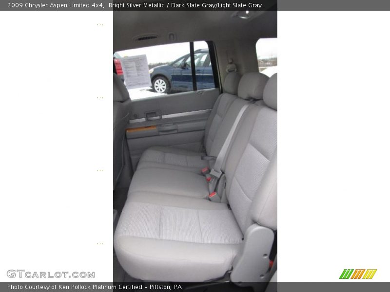 Bright Silver Metallic / Dark Slate Gray/Light Slate Gray 2009 Chrysler Aspen Limited 4x4