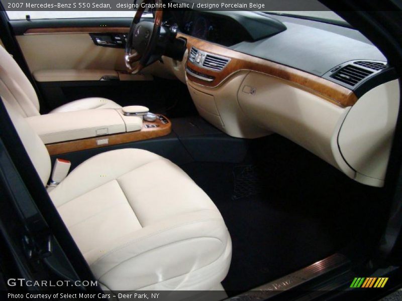 designo Graphite Metallic / designo Porcelain Beige 2007 Mercedes-Benz S 550 Sedan