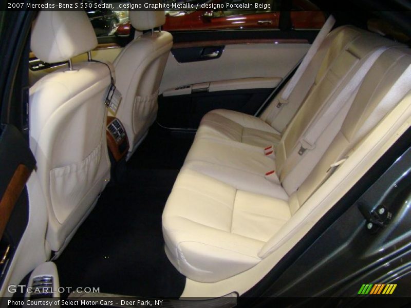 designo Graphite Metallic / designo Porcelain Beige 2007 Mercedes-Benz S 550 Sedan