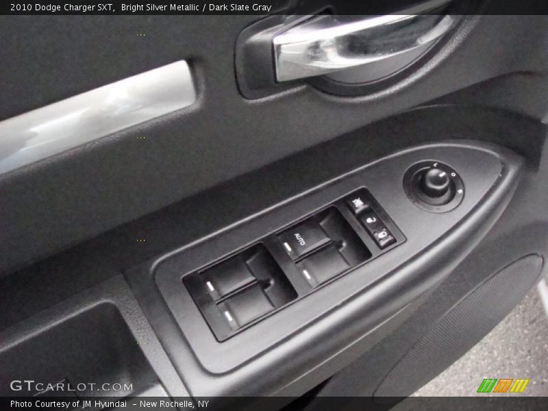 Bright Silver Metallic / Dark Slate Gray 2010 Dodge Charger SXT