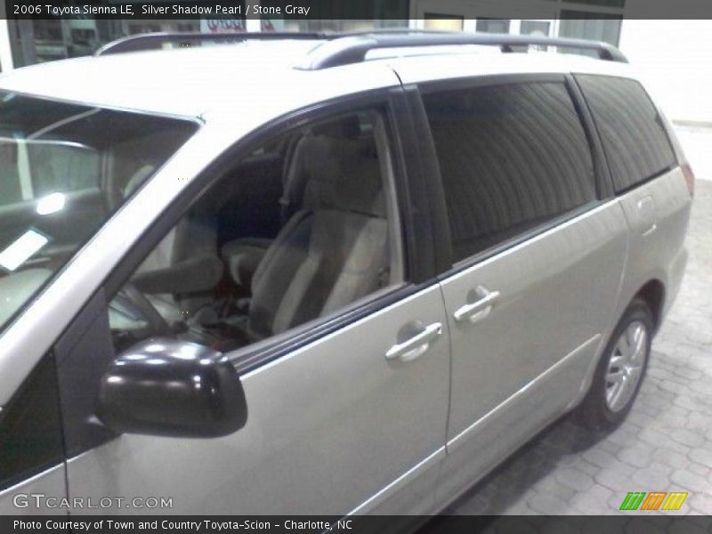 Silver Shadow Pearl / Stone Gray 2006 Toyota Sienna LE
