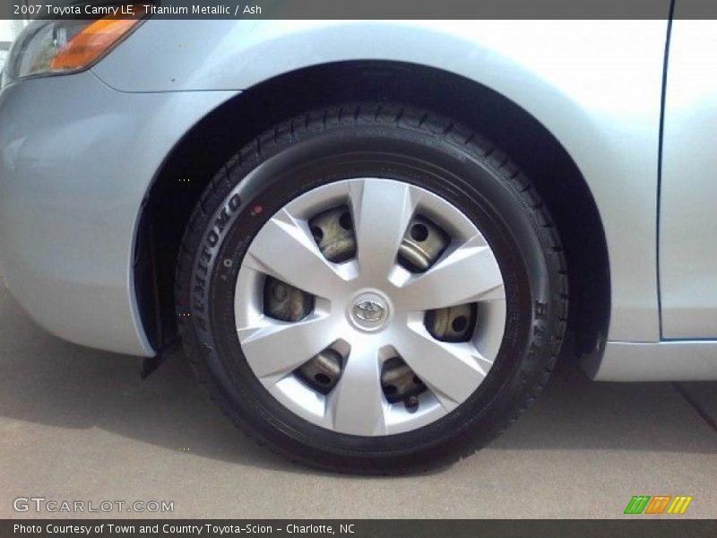 Titanium Metallic / Ash 2007 Toyota Camry LE
