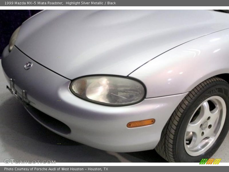 Highlight Silver Metallic / Black 1999 Mazda MX-5 Miata Roadster