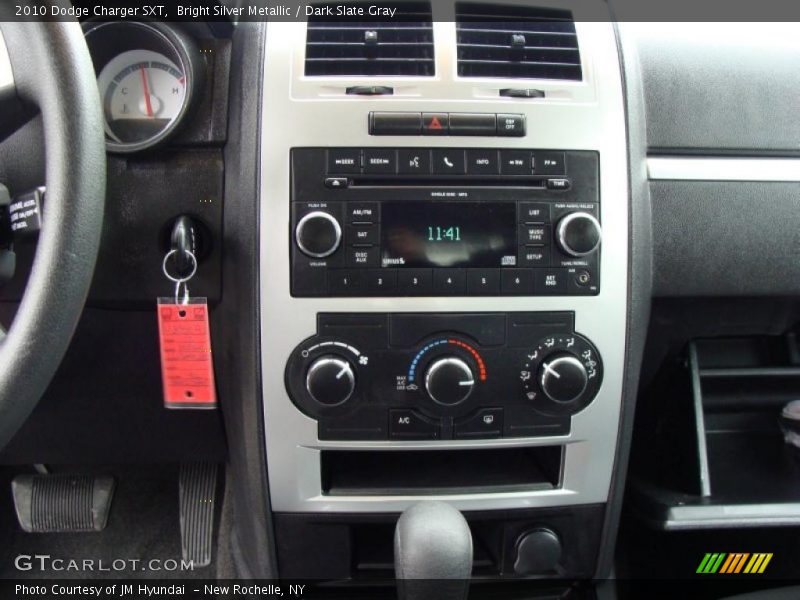 Bright Silver Metallic / Dark Slate Gray 2010 Dodge Charger SXT
