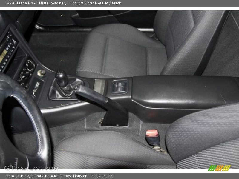 Highlight Silver Metallic / Black 1999 Mazda MX-5 Miata Roadster