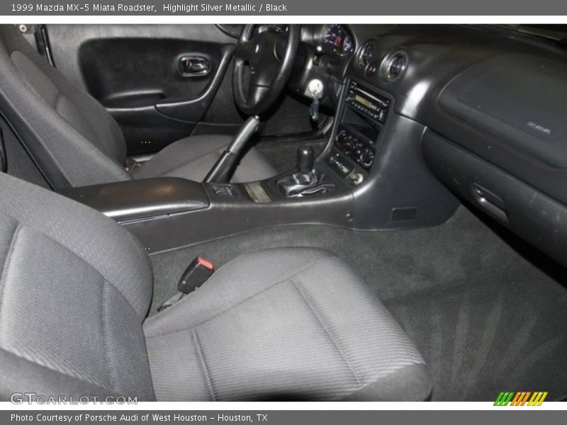 Highlight Silver Metallic / Black 1999 Mazda MX-5 Miata Roadster